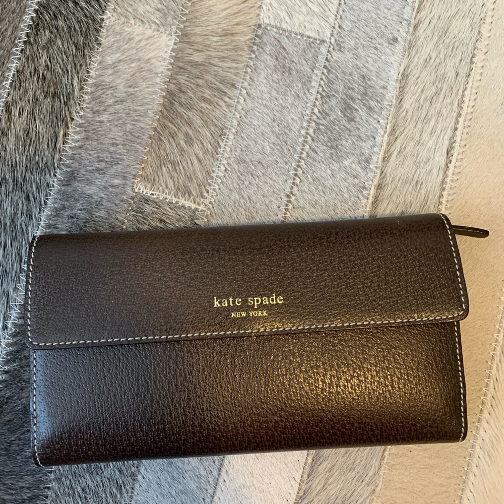 Kate Spade Excellent Used Checkbook Wallet